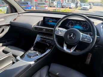 MERCEDES-BENZ EQC Eqc 400 300Kw Amg Line Premium 80Kwh 5Dr Auto