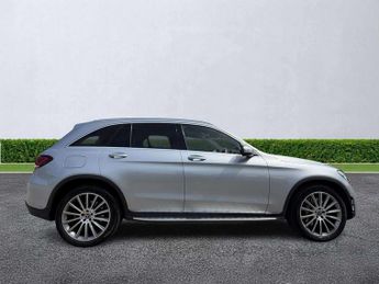 MERCEDES-BENZ GLC Glc 220D 4Matic Amg Line Premium 5Dr 9G-Tronic