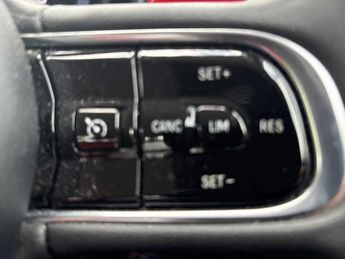 FIAT 500 87Kw Red 42Kwh 3Dr Auto