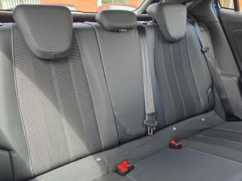 VAUXHALL MOKKA 50Kwh Elite Premium Suv 5Dr Electric Auto (136 Ps)