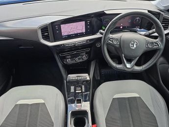 VAUXHALL MOKKA 50Kwh Elite Premium Suv 5Dr Electric Auto (136 Ps)