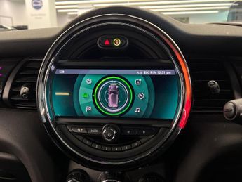 MINI HATCHBACK Cooper Se 32.6Kwh Level 3 Hatchback 3Dr Electric Auto (184 Ps)