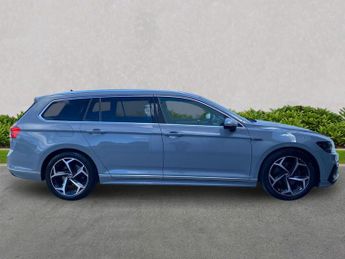 VOLKSWAGEN PASSAT 1.5 Tsi Evo R-Line Estate 5Dr Petrol Dsg Euro 6 (S/S) (150 Ps)