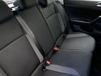 VOLKSWAGEN POLO 1.0 Tsi Life Hatchback 5Dr Petrol Dsg Euro 6 (S/S) (95 Ps)