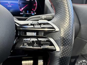 MERCEDES-BENZ GLA Gla 220D 4Matic Amg Line Premium Plus 5Dr Auto