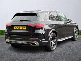MERCEDES-BENZ GLC Glc 300 4Matic Amg Line 5Dr 9G-Tronic