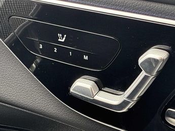 MERCEDES-BENZ GLC Glc 300 4Matic Amg Line 5Dr 9G-Tronic