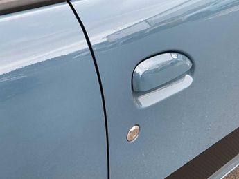 DACIA SPRING 27Kwh Extreme 65 48Kw 5Dr Auto