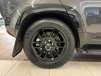 LAND ROVER DEFENDER 2.0 P400E X-Dynamic S 110 5Dr Auto