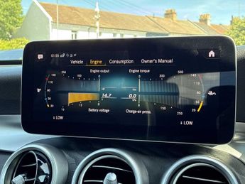 MERCEDES-BENZ GLC Glc 300D 4Matic Amg Line Premium Pls 5Dr 9G-Tronic