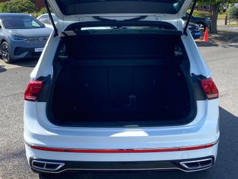 VOLKSWAGEN TIGUAN 1.5 Tsi R-Line Suv 5Dr Petrol Dsg Euro 6 (S/S) (150 Ps)