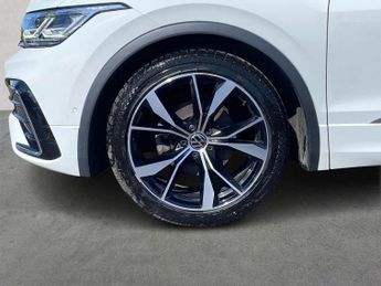 VOLKSWAGEN TIGUAN 1.5 Tsi R-Line Suv 5Dr Petrol Dsg Euro 6 (S/S) (150 Ps)