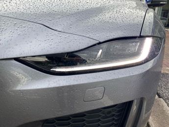 JAGUAR XE 2.0 D180 R-Dynamic S Saloon 4Dr Diesel Auto Euro 6 (S/S) (180 Ps
