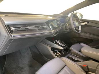 AUDI Q4 210Kw 45 82Kwh Black Edition 5Dr Auto [Tech Pack]