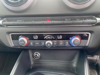 AUDI A3 35 Tdi Black Edition 5Dr S Tronic