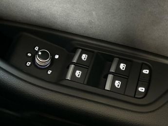 AUDI A4 2.0 Tfsi 35 S Line Estate 5Dr Petrol S Tronic Euro 6 (S/S) (150 
