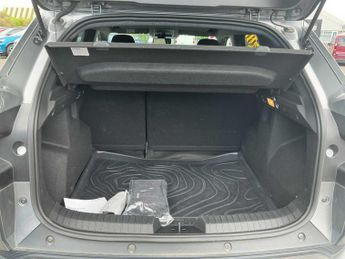 DACIA DUSTER 1.6 Hybrid 140 Extreme 5Dr Auto