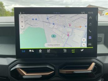 DACIA DUSTER 1.6 Hybrid 140 Extreme 5Dr Auto