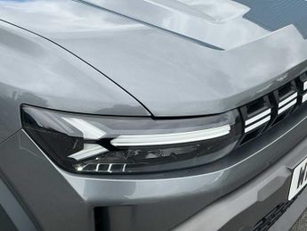DACIA DUSTER 1.6 Hybrid 140 Extreme 5Dr Auto