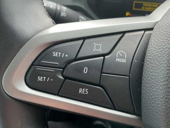 DACIA DUSTER 1.6 Hybrid 140 Extreme 5Dr Auto