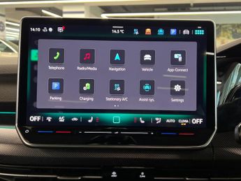 VOLKSWAGEN GOLF 1.5 Tsi Ehybrid 19.7Kwh Gte Hatchback 5Dr Petrol Plug-In Hybrid 