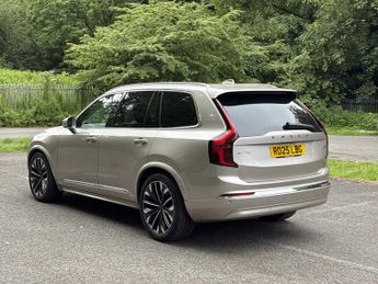 VOLVO XC90 2.0 B5P Ultra Dark 5Dr Awd Geartronic