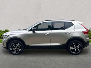 VOLVO XC40 2.0 B4P Plus Dark 5Dr Auto
