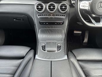 MERCEDES-BENZ GLC Glc 220D 4Matic Amg Line Premium 5Dr 9G-Tronic