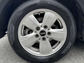 MINI HATCHBACK 1.5 Cooper Classic 5Dr Auto