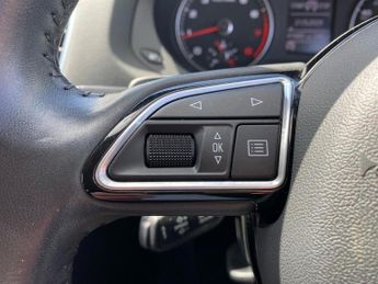 AUDI Q3 1.4 Tfsi Cod Sport Suv 5Dr Petrol S Tronic Euro 6 (S/S) (150 Ps)