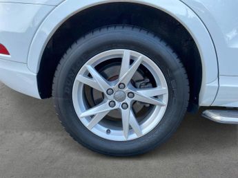 AUDI Q3 1.4 Tfsi Cod Sport Suv 5Dr Petrol S Tronic Euro 6 (S/S) (150 Ps)