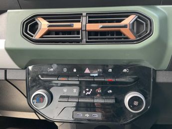 DACIA SPRING 27Kwh Extreme 65 48Kw 5Dr Auto
