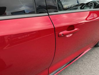 TOYOTA COROLLA 2.0 Vvt-I Hybrid Gr Sport 5Dr Cvt