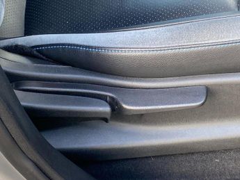 NISSAN LEAF 40Kwh Tekna Hatchback 5Dr Electric Auto (150 Ps)