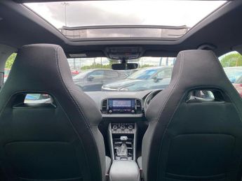 SKODA KAROQ 1.5 Tsi Sport Line 5Dr Dsg
