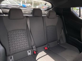 TOYOTA C-HR 1.8 Vvt-H Design Suv 5Dr Petrol Hybrid Cvt Euro 6 (S/S) (122 Ps)