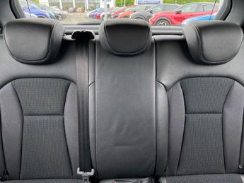 AUDI A1 1.4 Tfsi S Line Sportback 5Dr Petrol S Tronic Euro 6 (S/S) (Nav)