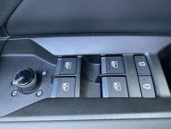 AUDI Q4 210Kw 45 Quattro 82Kwh S Line 5Dr Auto [Lth/Tech]