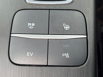 FORD KUGA 2.5 Phev St-Line X Edition 5Dr Cvt [Black Pack]