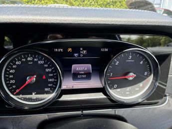 MERCEDES-BENZ E CLASS E220D Amg Line 5Dr 9G-Tronic