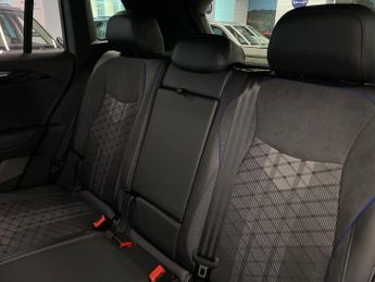 VOLKSWAGEN Tiguan 1.5 Tsi Ehybrid R-Line 5Dr Dsg