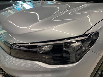 VOLKSWAGEN Tiguan 1.5 Tsi Ehybrid R-Line 5Dr Dsg