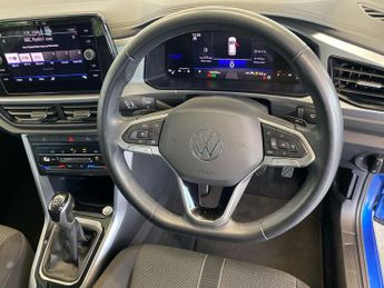 VOLKSWAGEN T-ROC 1.5 Tsi Match Suv 5Dr Petrol Dsg Euro 6 (S/S) (150 Ps)