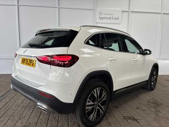 MERCEDES-BENZ GLA Gla 200D Sport Executive 5Dr Auto