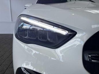 MERCEDES-BENZ GLA Gla 200D Sport Executive 5Dr Auto
