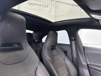 MERCEDES-BENZ CLA Cla 200 Amg Line Premium Plus 4Dr Tip Auto
