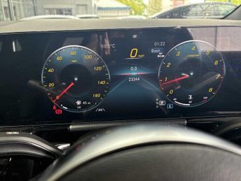 MERCEDES-BENZ GLA Gla 180 Amg Line Premium 5Dr Auto