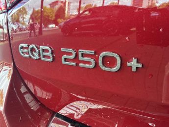 MERCEDES-BENZ EQB Eqb 250+ 140Kw Amg Line Executive 70.5Kwh 5Dr Auto