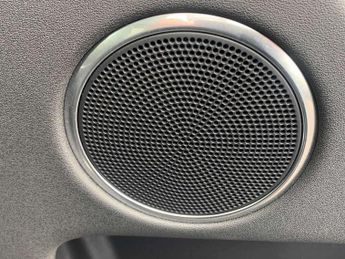 LAND ROVER DISCOVERY SPORT 1.5 P300E Urban Edition 5Dr Auto [5 Seat]
