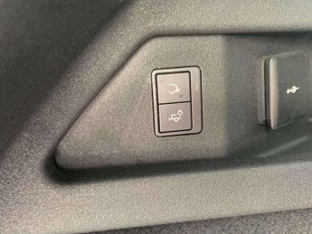 LAND ROVER DISCOVERY SPORT 1.5 P300E Urban Edition 5Dr Auto [5 Seat]